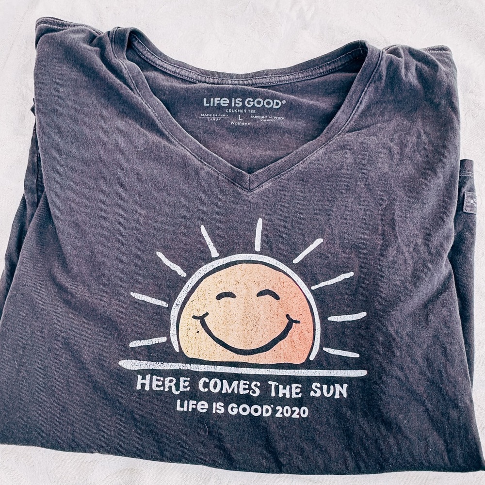 SUNNY Life is Good Womens Large Short Sleeve Shirt